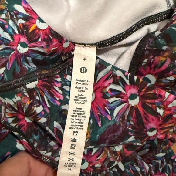 lululemon athletica Floral Leggings Size 4 - Picture 11 of 13
